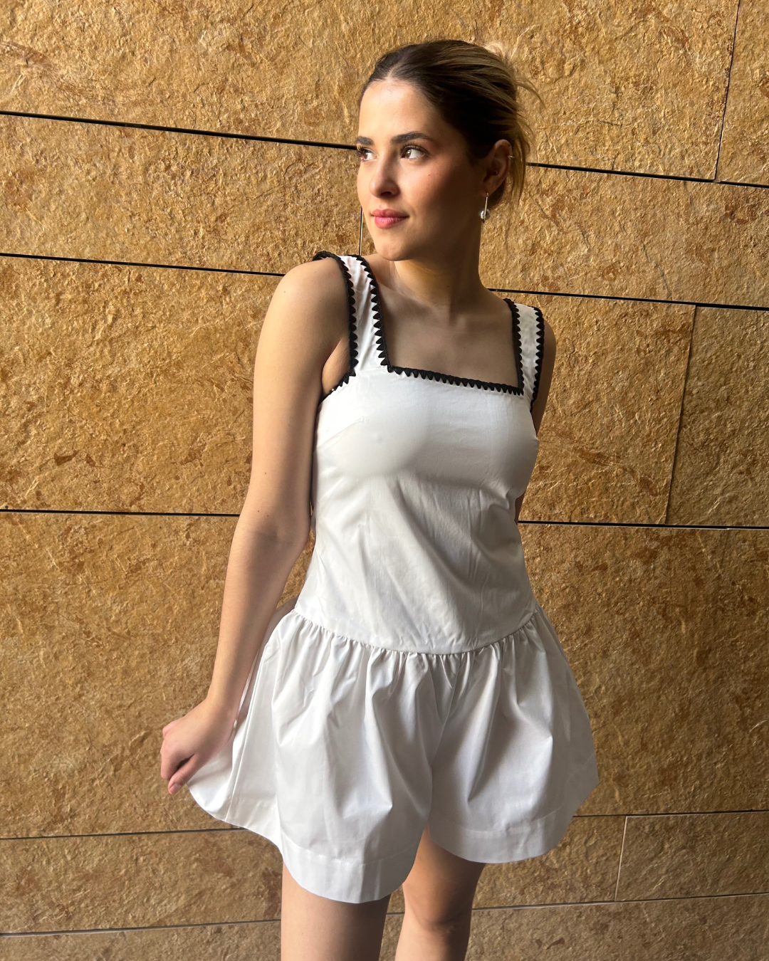 Romper blanco con negro