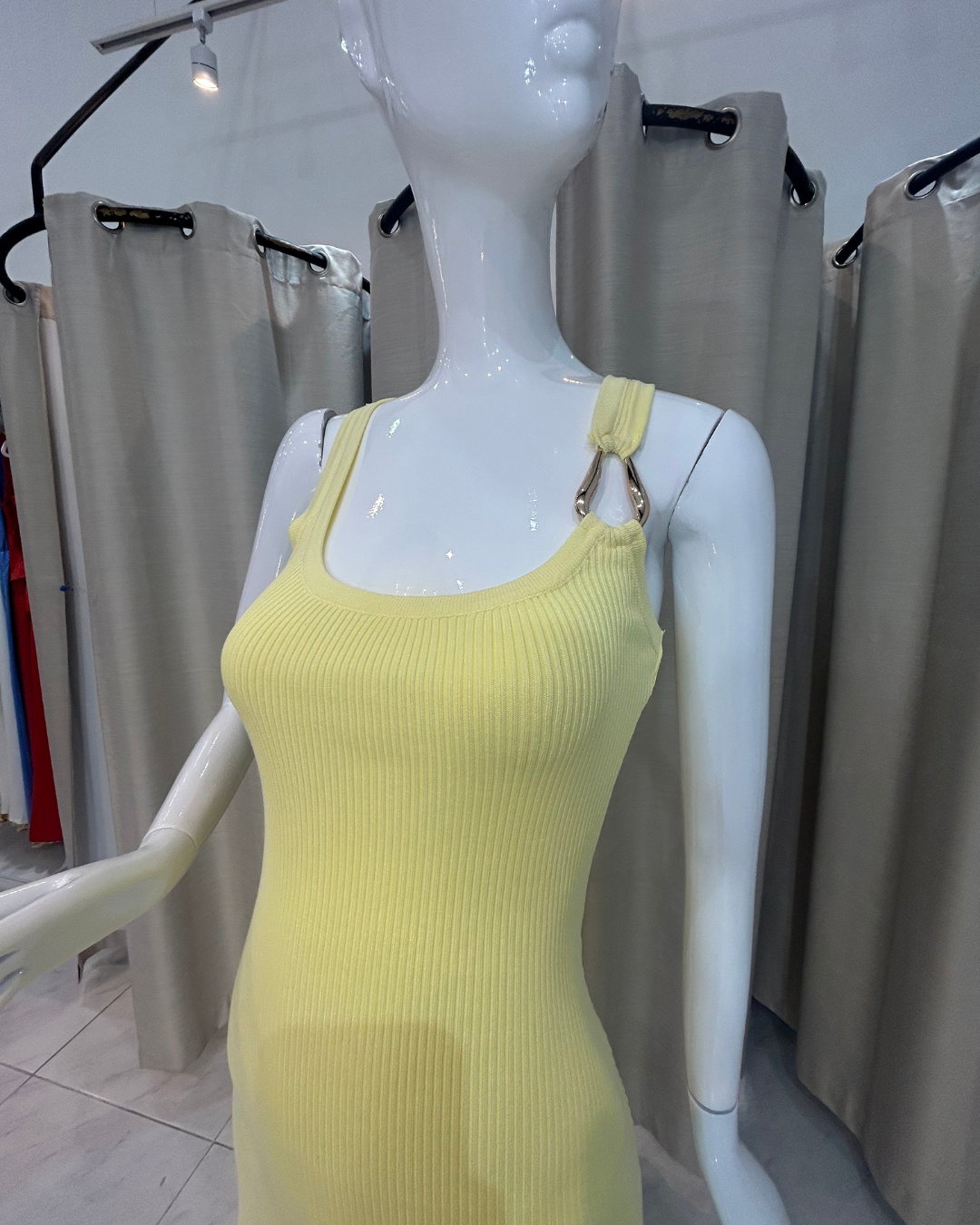 Vestido amarillo stretch