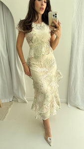 Vestido Midi con Olanes