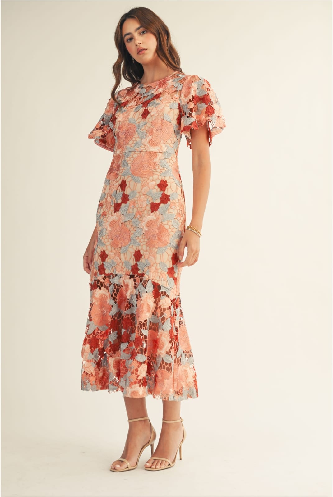 Vestido Midi Guipur
